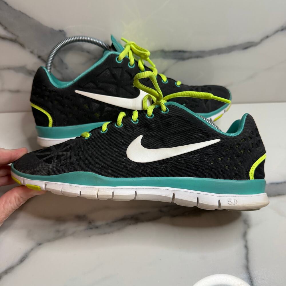 Nike Women's Black Free TR Fit 3 Sneakers Sz 9 Athlete Running Gym Casual - Picture 7 of 8